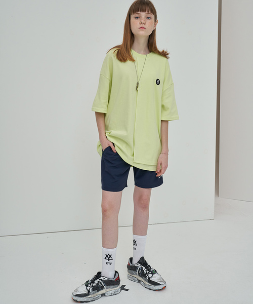 OY（オーワイ）の「ダブルレイヤード半袖Tシャツ/カットソー（Tシャツ/カットソー・メンズ・ホワイト/ブラック/ライトイエロー・FREE）」の6枚目の写真