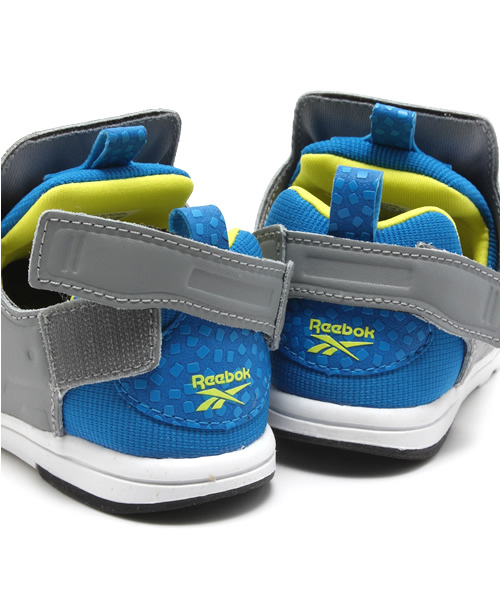 Reebok（リーボック）の「ベビー キッズ リーボック バーサ ポンプフューリー Reebok VERSA PUMP FURY M40714（スニーカー・キッズ・ブルー・14cm/13cm/12cm/15cm/16cm）」の7枚目の写真