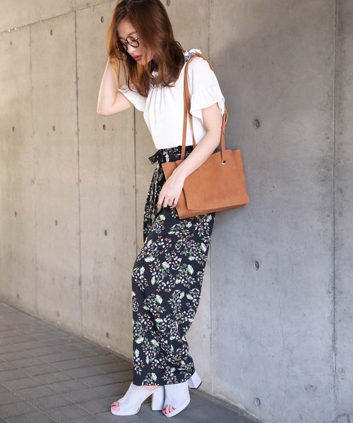 Doula Doula（ドゥーラドゥーラ）の「ウエストリボン付ワイドパンツ（その他パンツ・レディース・ブラック/キャメル・FREE）」の3枚目の写真