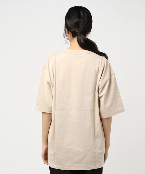 CONVERSE（コンバース）の「CONVERSE/コンバース ビッグシルエット USAコットン ロゴ ワンポイント刺繍 ポケット Tシャツ（Tシャツ/カットソー・メンズ・ホワイト/ブラック/ベージュ・M/L/XL）」の5枚目の写真