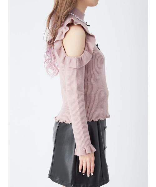 Ank Rouge（アンクルージュ）の「肩開きフリルリブニット（ニット/セーター・レディース・ピンク/アイボリー/ブラック・M）」の6枚目の写真