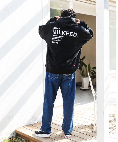 MILKFED.（ミルクフェド）の「BAR AND STENCIL BIG SWEAT HOODIE