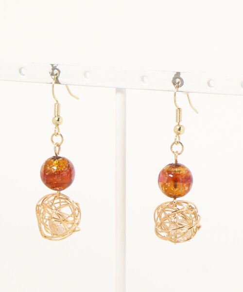 チャイハネ(チャイハネ)の「【チャイハネ】蓄光ほたる玉ボールピアス(ピアス(両耳用)・レディース・パープル/オレンジ/ブルー/グリーン・FREE)」の4枚目の写真