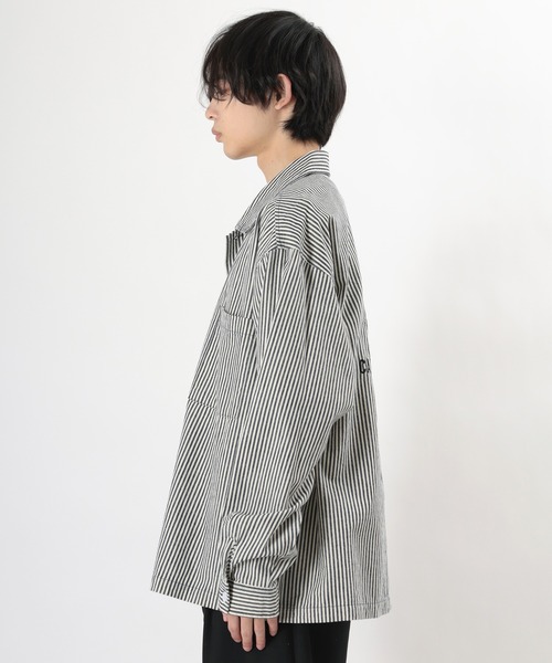 make a ray!（メイク ア レイ！）の「Camp＆People イラスト刺繍 バックデザイン ワークシャツ（シャツ/ブラウス・メンズ・ネイビー/サックスブルー・M/L/XL）」の6枚目の写真