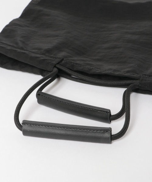 KBF(ケイビーエフ)の「マルチナップサック∴(バックパック/リュック・レディース・ブラック/ピンク/ミント・ONE)」の11枚目の写真