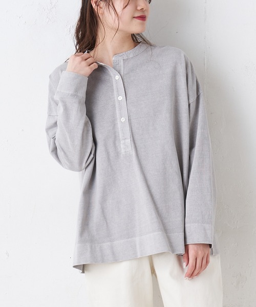 PUAL CE CIN(ピュアルセシン)の「布帛使いピグメントプルオーバー(Tシャツ/カットソー・レディース・グレイッシュベージュ/サックスブルー/グレー/ホワイト系その他・FREE)」の4枚目の写真