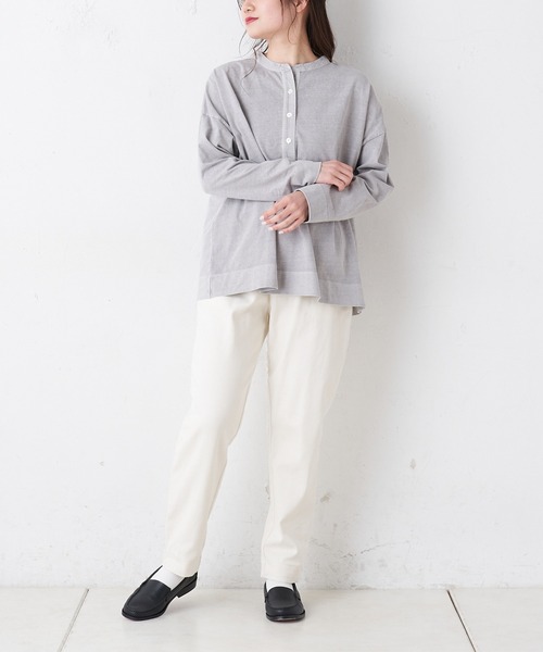 PUAL CE CIN(ピュアルセシン)の「布帛使いピグメントプルオーバー(Tシャツ/カットソー・レディース・グレイッシュベージュ/サックスブルー/グレー/ホワイト系その他・FREE)」の12枚目の写真