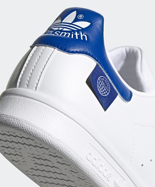 adidas（アディダス）の「スタンスミス [STAN SMITH] アディダスオリジナルス（スニーカー・メンズ・ホワイト×レッド/ホワイト×ブルー・23.0cm/24.0cm/25.5cm/22.0cm/27.0cm/27.5cm/28.0cm/24.5cm/26.0cm/29.0cm/23.5cm/28.5cm/22.5cm/26.5cm/25.0cm）」の5枚目の写真