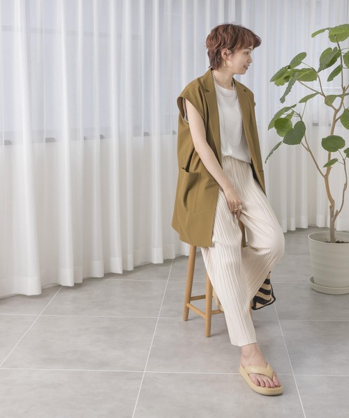 URBAN RESEARCH(アーバンリサーチ)の「カットプリーツパンツ(その他パンツ・レディース・ブラウン/アイボリー/ライトカーキ・FREE)」の13枚目の写真