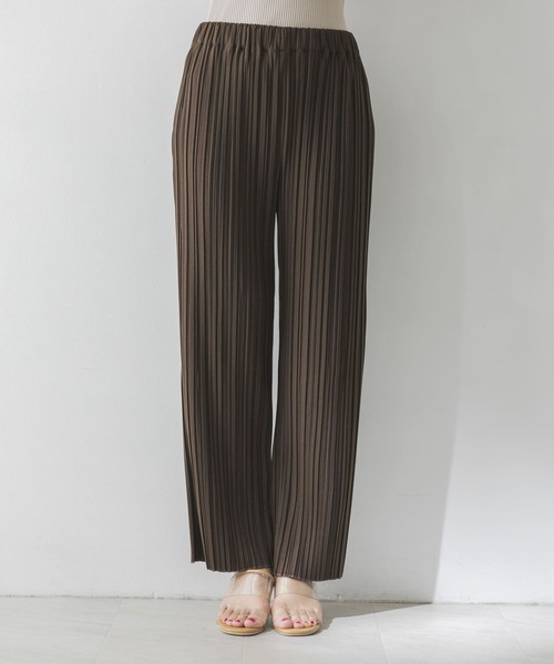 URBAN RESEARCH(アーバンリサーチ)の「カットプリーツパンツ(その他パンツ・レディース・ブラウン/アイボリー/ライトカーキ・FREE)」の12枚目の写真