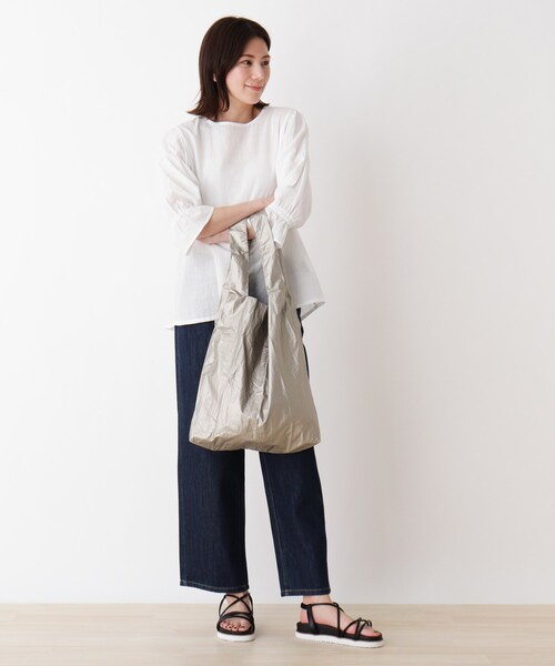 SHOO・LA・RUE（シューラルー）の「◆メタリックマルシェバッグ（エコバッグ/サブバッグ・レディース・シルバー/ゴールド/ブロンズ・00）」の11枚目の写真