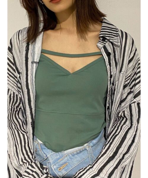 EMODA（エモダ）の「ストラップVキャミソール（キャミソール・レディース・ホワイト/ブラック/ミント・FREE）」の3枚目の写真