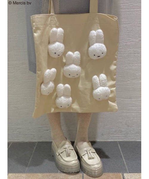 merry jenny（メリージェニー）の「もこもこmiffyトート（トートバッグ・レディース・アイボリー/ブラック・FREE）」の21枚目の写真