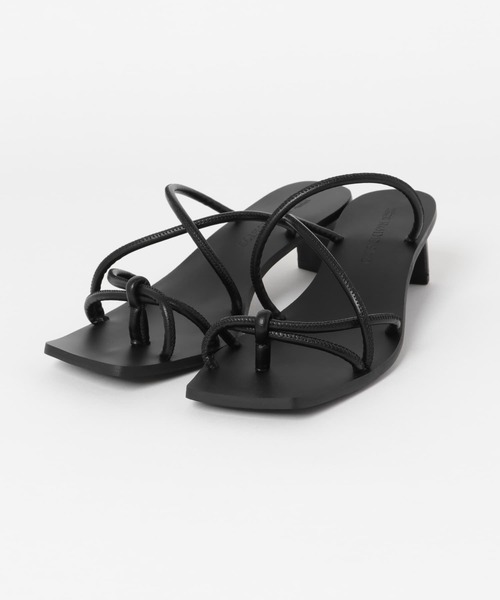 RODE SKO（ロデスコ）の「HELKA アンニュイサンダル（サンダル・レディース・ブラック/シルバー/グリーン・38/36/37）」の2枚目の写真