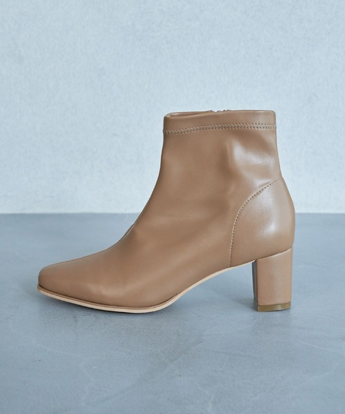 ROPE' PICNIC（ロペピクニック）の「ソフトスクエアトゥスムースストレッチブーツ（ブーツ・レディース・ブラック/グレー/キナリ/ベージュ・22.5cm/23.0cm/23.5cm/24.0cm/24.5cm/25.0cm）」の5枚目の写真