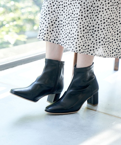 ROPE' PICNIC（ロペピクニック）の「ソフトスクエアトゥスムースストレッチブーツ（ブーツ・レディース・ブラック/グレー/キナリ/ベージュ・22.5cm/23.0cm/23.5cm/24.0cm/24.5cm/25.0cm）」の11枚目の写真