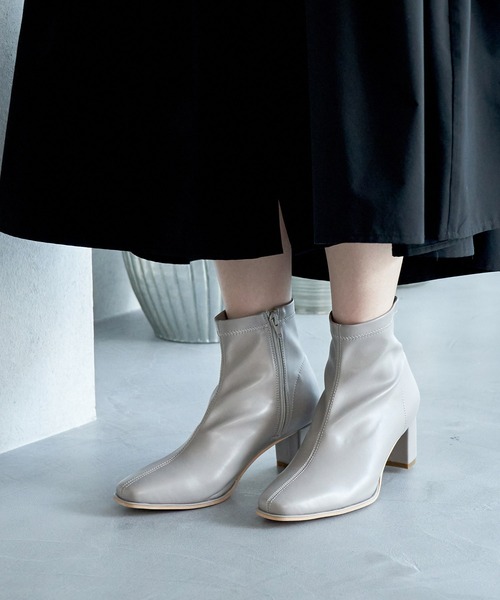 ROPE' PICNIC（ロペピクニック）の「ソフトスクエアトゥスムースストレッチブーツ（ブーツ・レディース・ブラック/グレー/キナリ/ベージュ・22.5cm/23.0cm/23.5cm/24.0cm/24.5cm/25.0cm）」の12枚目の写真