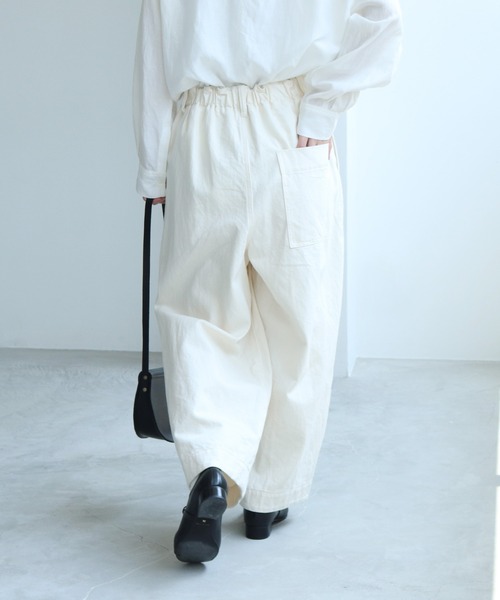 yuni(ユニ )の「11ozムラ糸denim back gom パンツ(デニムパンツ・レディース・キナリ・S/M)」の3枚目の写真