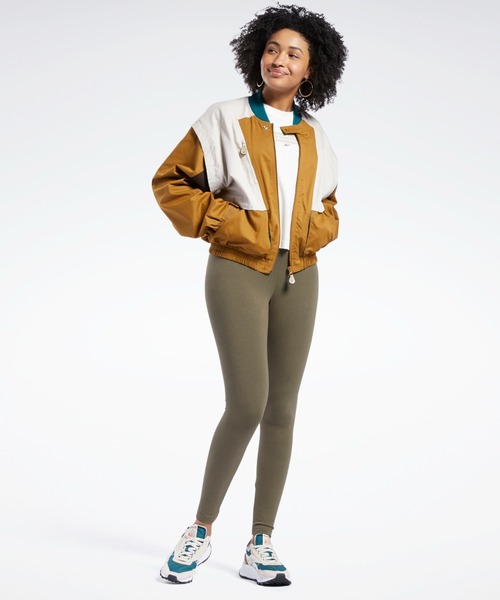 リーボック　クラシックス アーカイブ ジップオフジャケット　XS Reebok（リーボック）の「クラシックス アーカイブ ジップオフ