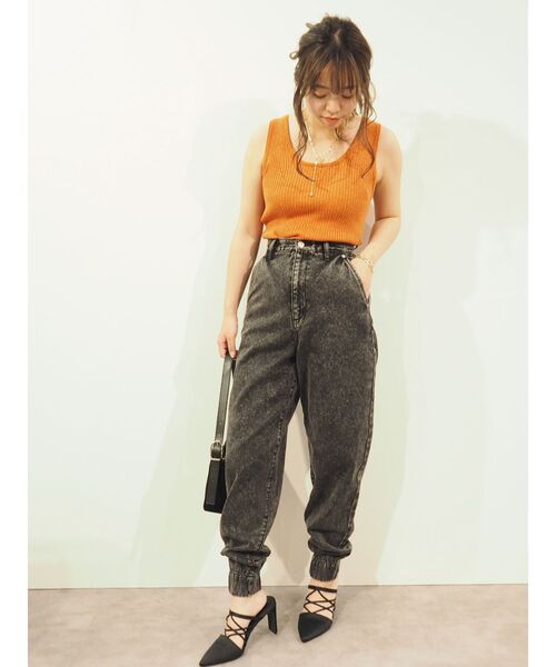 EVRIS（エヴリス）の「メランジニットタンク（ニット/セーター・レディース・オレンジ/ベージュ/ブラック・FREE）」の4枚目の写真