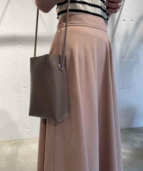 CAMILLE EAU(カミーユオー)の「センターシームサーキュラースカート(スカート・レディース・イエロー/モカ・MEDIUM)」の8枚目の写真