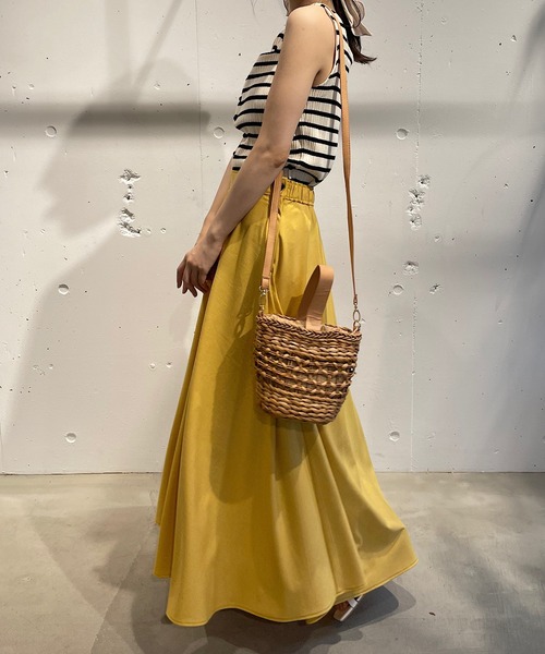 CAMILLE EAU(カミーユオー)の「センターシームサーキュラースカート(スカート・レディース・イエロー/モカ・MEDIUM)」の14枚目の写真