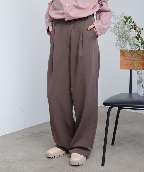 Nora スラックス Lily フロント オーバーラップ パンツ Unisex スラックス Nora Nora Lily ノラリリー のファッション