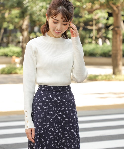 Honeys（ハニーズ）の「抗菌リブハイネックニット（ニット/セーター