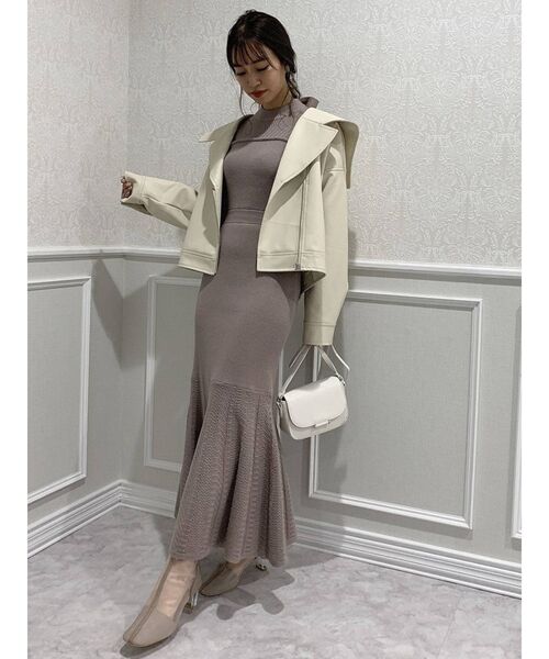 dazzlin（ダズリン）の「クロシェオープンポイントニットワンピース（ワンピース・レディース・ブラック/ベージュ/アイボリー・FREE）」の6枚目の写真