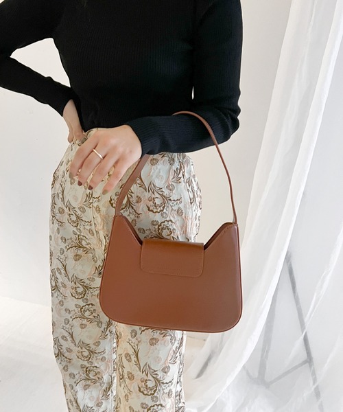 Bab（バブ）の「フラップハンドバッグ（ハンドバッグ・レディース・ブラック/サックスブルー/キャメル・ONESIZE）」の3枚目の写真