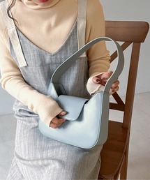 フラップハンドバッグ