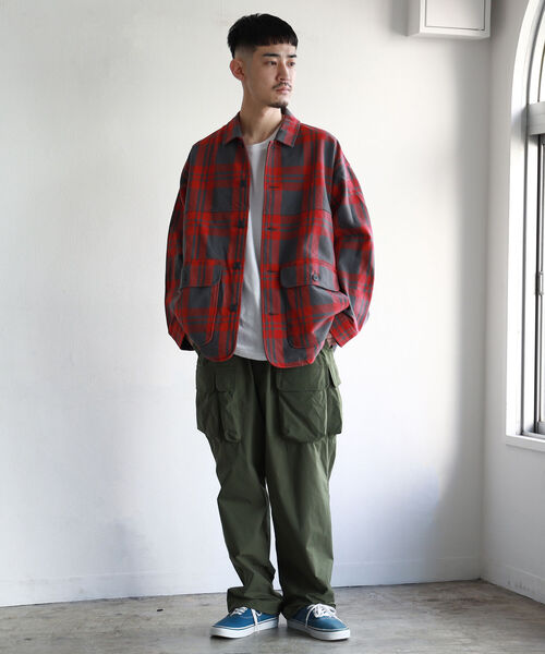 BEAMS（ビームス）の「BEAMS / ユーティリティ イージー パンツ（その他パンツ・メンズ・ブラック/オリーブ・SMALL/MEDIUM/LARGE/X-LARGE）」の5枚目の写真