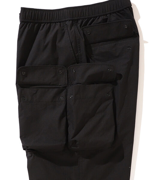 BEAMS（ビームス）の「BEAMS / ユーティリティ イージー パンツ（その他パンツ・メンズ・ブラック/オリーブ・SMALL/MEDIUM/LARGE/X-LARGE）」の16枚目の写真