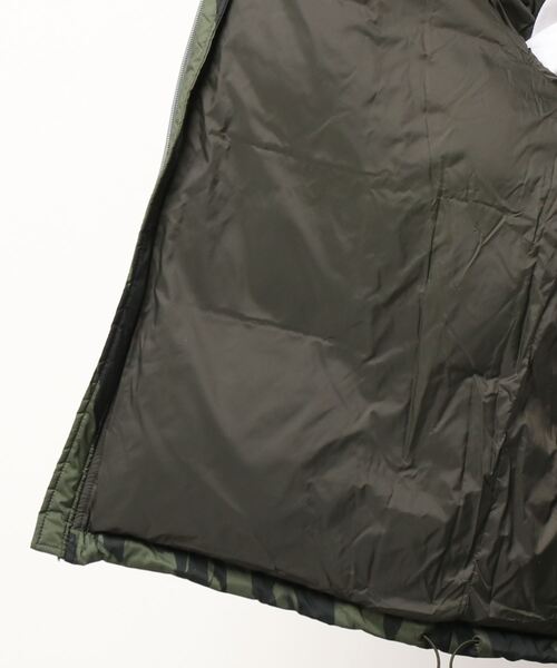 KENZO(ケンゾー)の「ダウンジャケット 'Pleat Camo'(ダウンジャケット/コート・メンズ・グリーン系その他・MEDIUM/LARGE/SMALL)」の3枚目の写真