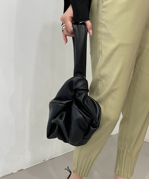 CAPRICIEUX LE'MAGE（カプリシューレマージュ）の「CHAOZ MINIバッグ（ハンドバッグ・レディース・ブラック/オレンジ/アイボリー・FREE）」の9枚目の写真