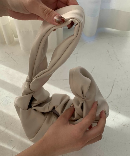 CAPRICIEUX LE'MAGE（カプリシューレマージュ）の「CHAOZ MINIバッグ（ハンドバッグ・レディース・ブラック/オレンジ/アイボリー・FREE）」の10枚目の写真