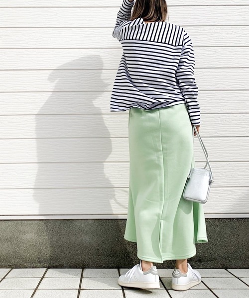 Q（キュー）の「裏毛マーメイドスカート（スカート・レディース・ラベンダー/ライトグリーン・MEDIUM）」の7枚目の写真