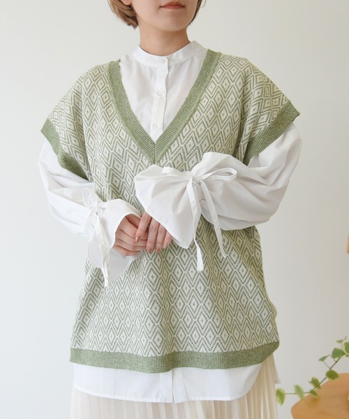 sango（sango）の「ダイヤ柄ジャガードニットベスト（ベスト・レディース・ブラウン/グレー/オリーブ・FREE）」の15枚目の写真