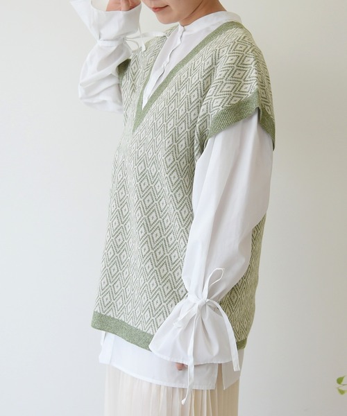 sango（sango）の「ダイヤ柄ジャガードニットベスト（ベスト・レディース・ブラウン/グレー/オリーブ・FREE）」の14枚目の写真