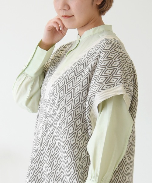 sango（sango）の「ダイヤ柄ジャガードニットベスト（ベスト・レディース・ブラウン/グレー/オリーブ・FREE）」の22枚目の写真