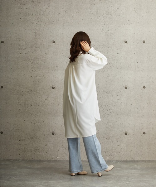 L.H.P(エルエイチピー)の「courage/クラージュ/レギュラーカラービックシャツワンピース(シャツ/ブラウス・レディース・ホワイト/ブラック/ベージュ/イエロー・FREE)」の13枚目の写真