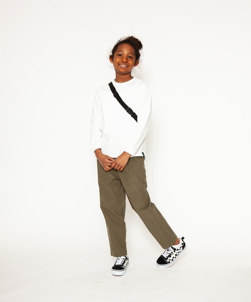 JUNKSOUL（ジャンクソウル）の「JUNK SOUL/ゆったりシルエットベイカーパンツ(M4)（その他パンツ・キッズ・ネイビー/カーキ/ダークベージュ・110cm/100cm/120cm/130cm/140cm/150cm/160cm）」の2枚目の写真