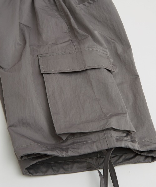 improves（インプローブス）の「スーパーワイド カーゴショーツ（カーゴパンツ・メンズ・オリーブ/グレー/ブラック・LARGE/MEDIUM）」の17枚目の写真
