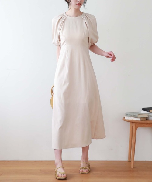 【web先行予約】バックオープンギャザースリーブワンピース