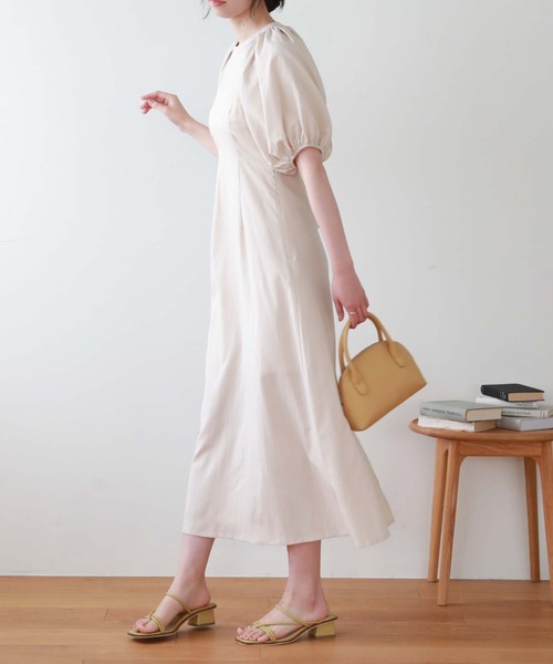 【web先行予約】バックオープンギャザースリーブワンピース