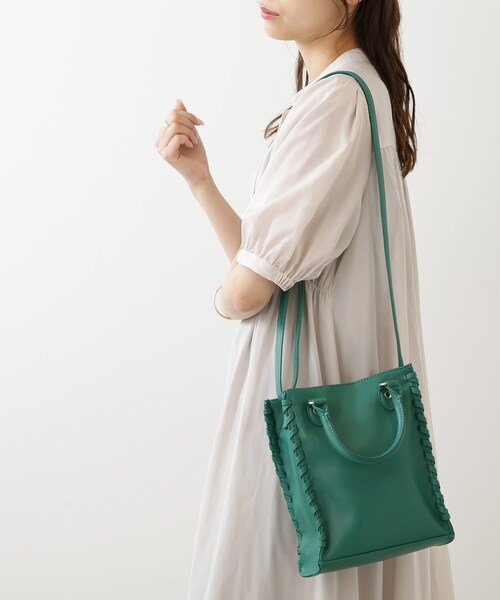 DRESKIP（ドレスキップ）の「◆かがりスクエアショルダーバッグ（ショルダーバッグ・レディース・グレー/アイボリー/グリーン・00）」の14枚目の写真