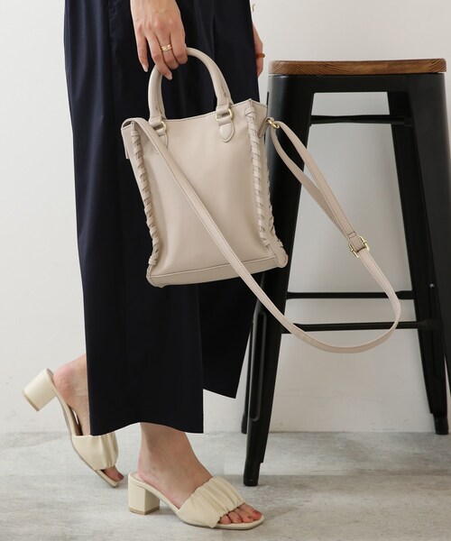 DRESKIP（ドレスキップ）の「◆かがりスクエアショルダーバッグ（ショルダーバッグ・レディース・グレー/アイボリー/グリーン・00）」の18枚目の写真