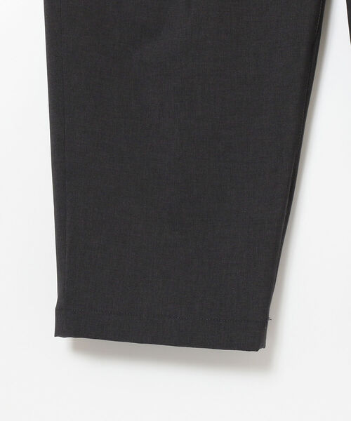 BEAMS（ビームス）の「BEAMS / 2プリーツ イージー アンクル パンツ（その他パンツ・メンズ・チャコールグレー/ダークグリーン/ネイビー・S/M/L/XL）」の10枚目の写真