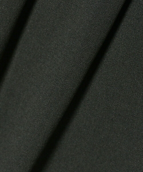 BEAMS（ビームス）の「BEAMS / 2プリーツ イージー アンクル パンツ（その他パンツ・メンズ・チャコールグレー/ダークグリーン/ネイビー・S/M/L/XL）」の17枚目の写真