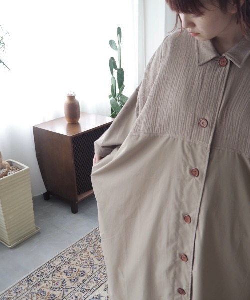 spoon store(スプーンストア)の「ガーゼ切り替えワンピース(ワンピース・レディース・オフホワイト/カーキ・フリー)」の18枚目の写真